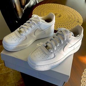 Nike Airforce 1 new never worn